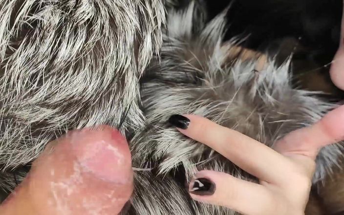 Princess18_: Người đàn ông tìm thấy chiếc áo khoác lông thú của tôi và...