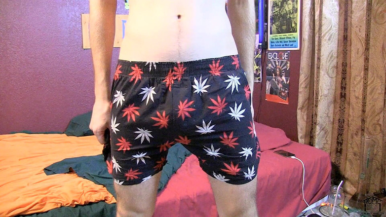 Homemade Twinks: 침실에서 제이슨과 함께