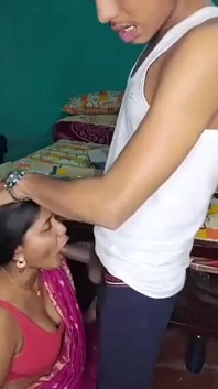 गांव की भाभी हसबैंड द्वारा घर में चुदाई