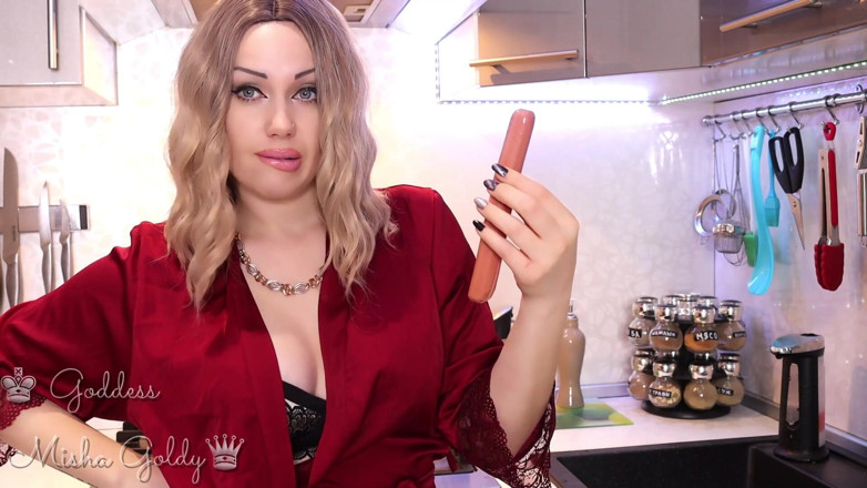 Goddess Misha Goldy: Moglie infedele che mangia marito e figliastro! Divorare feticcio!