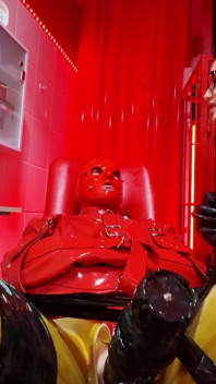 Venus2000 - Merciless Milking