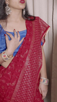 Heißes bhabhi auf dem gipfel gefickt und in Hindi Audio vollgespritzt