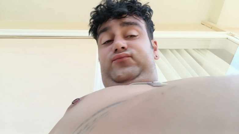 Idmir Sugary: I Love My Fat Look - Double Chin, Big Breast and...