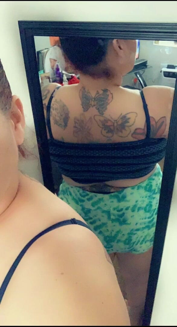 Curvyliz9: शॉवर में कामुक