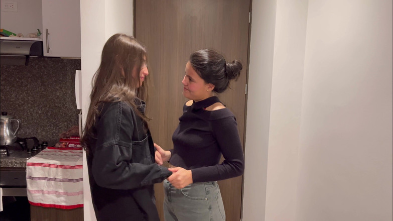 scarlettandc: Ich gebe meiner besten freundin einen sexuellen besuch