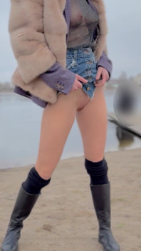 Invierno, playa, sin bragas