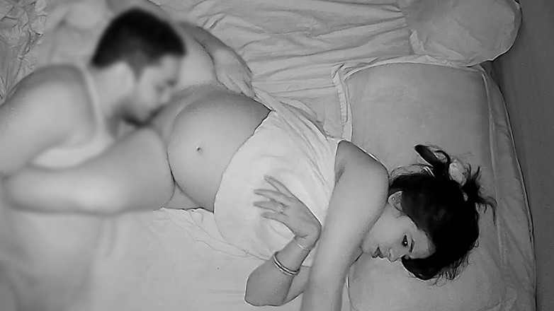 Hot Sis: Kekasih miang menghisap pepek Latika