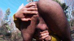 Hardnoisex: Волосатый Jock подрачивает жестче в лесу и говорит грязнее, чем когда-либо - устная инструкция по дрочке, часть 2
