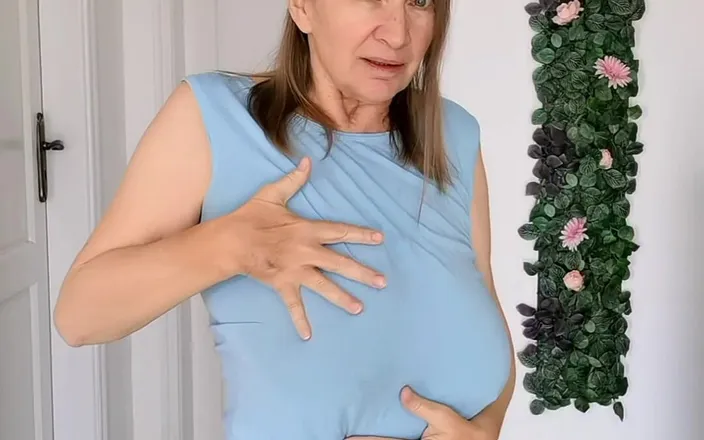 MariaOld: Mature Hot MILF with Giant Natural Tits Will Make You...