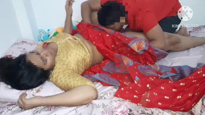 roshni-atif: Desi Bhabhi Sex with Stepbrother-in-law/ Roshni-atif