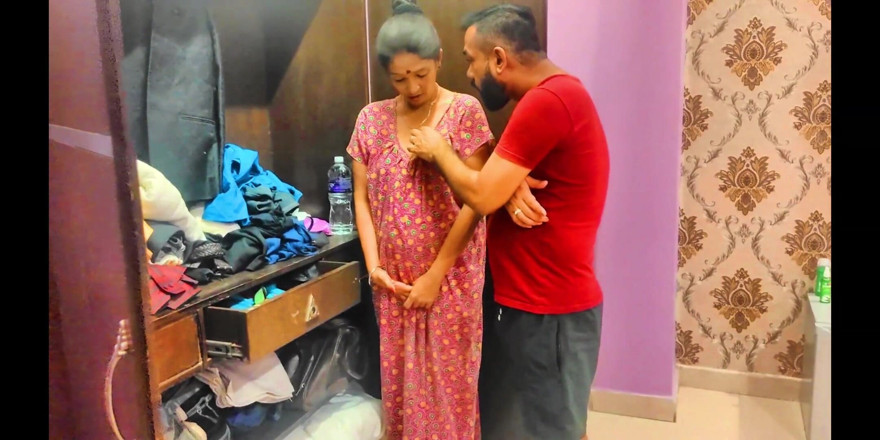 suchismitasarkar: Kamwali Bibi a essayé de voler et s’est fait punir...