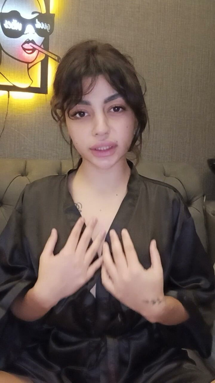 Esmer Tarcin: Abicim Masturbatie (erdğn)