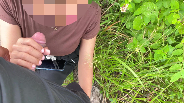 Pinay Shena Mae: Cum Swallow in Public.