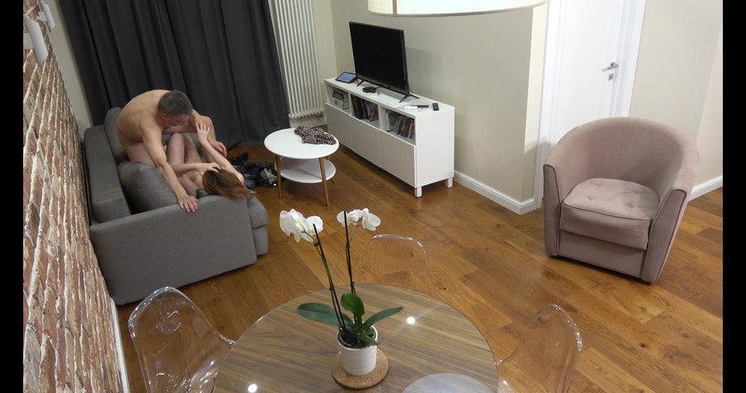 Dirty fantasy: 老男人无法抗拒操他的继女的快乐