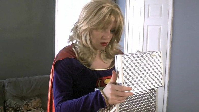 Evangelines Fetish: Was ist in the Box Supergirl?