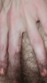 Hot Housewife, While Washing Dishes, Decided to Masturbate Her Hairy Pussy