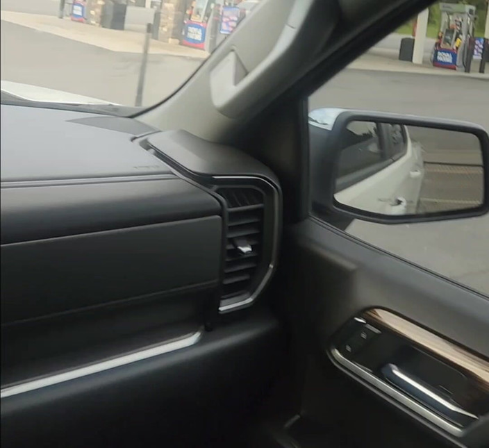 Djk31314: Ejaculând în chiloți la autocamion.