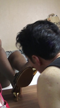 Ebony Teen Princess Shoe Cleaner