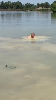 Mudbath in Creamy, Light Mud - Like Vanilla Pudding