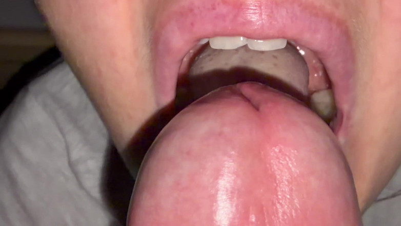 Leo15398: J’ai faim de bite !