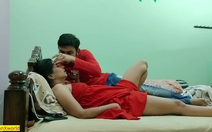 Indian Xshot: Une belle bhabhi baise avec la belle Télé Mecanique - sexe...