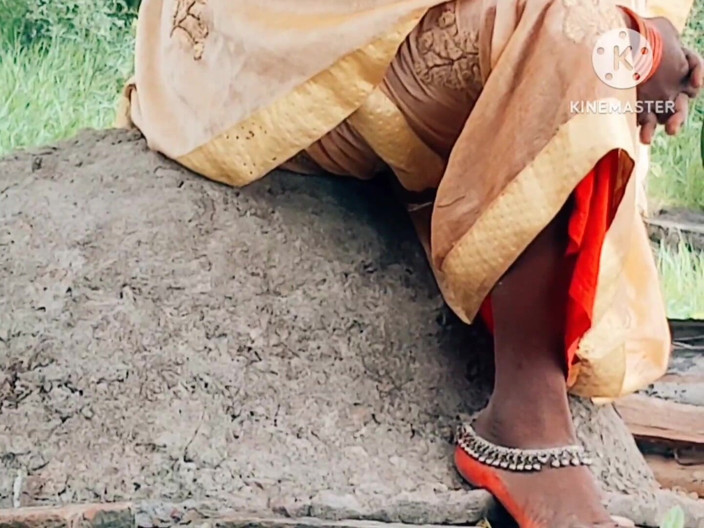 Sumang studio: Úžasné šukání čisté desi manželky