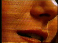 Old Good Porn: Prsatá blondýnka roztáhne dlouhé nohy a je vylížena