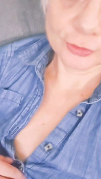 Very Slutty Mature Stepmom