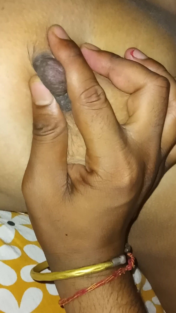 RushiTripathi2025: Yavaş oral seks yakın çekim