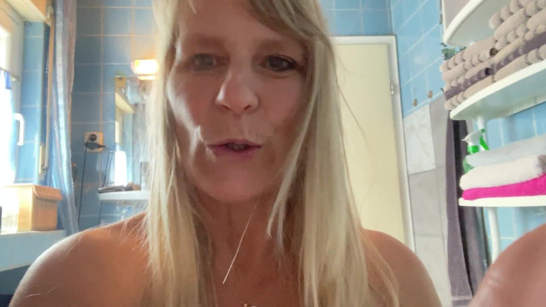 SweetSusi: 2 times pissed for you