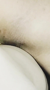 Indiancă bhabhi desi futându-și servitoarea de acasă, sex fierbinte