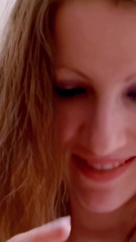 Sexy Video: Emy