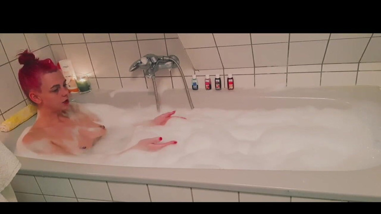 LillyMania: Omlouvám se za zpoždění