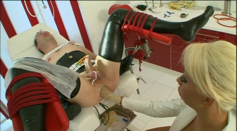 Absolute BDSM films - The original: Жорстокий фемдом, ч. 2