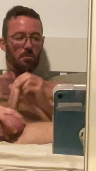 Am nevoie de o mână, te rog.