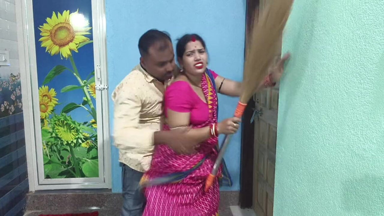Sona bhabhi: Esposa india del pueblo con su cuñado Cuando su esposo...