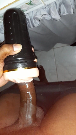 Islandvibes69: Jerking off S11 E2