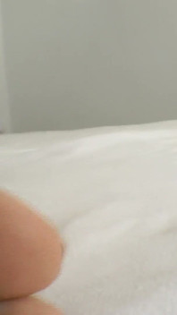 กลืนเท้าเซ็กซี่ของฉันซะ ไอ้หี! - ดูดเท้าลึกๆ เลสเบี้ยนทะเลาะกันจริง