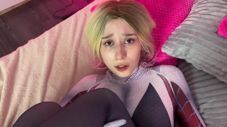 HannahKim: Gwen Stacy wysysa mnie i daje we wszystkie