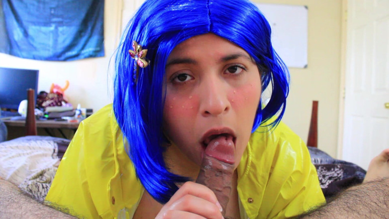 VickyVixen: Adulta Coraline suge o pulă suculentă