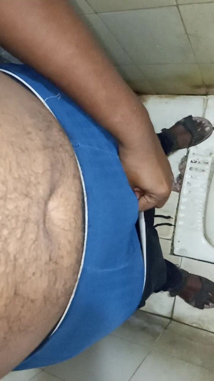 Sweet Indian cock: Mi india con gran polla masterbation con condón