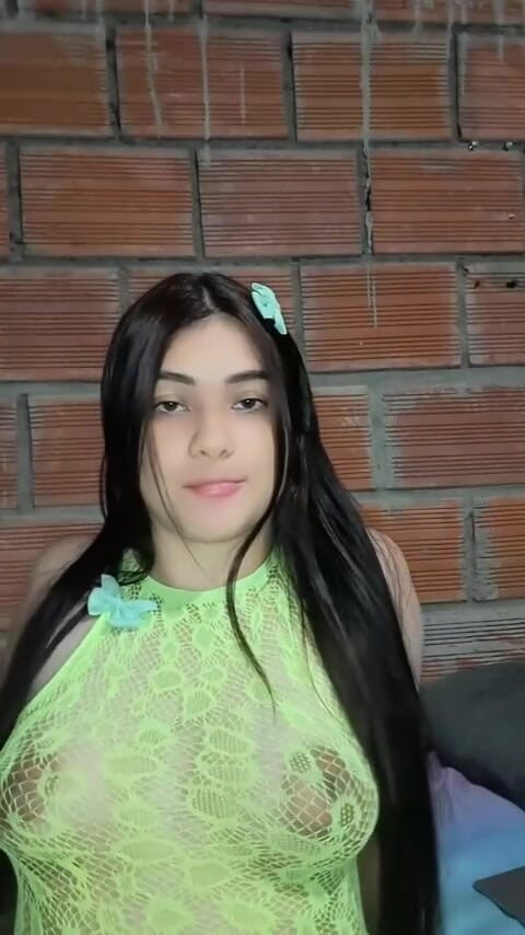 Yulieth Gomez: Повільно і без поспіху послухайте кожну деталь мого задоволення.