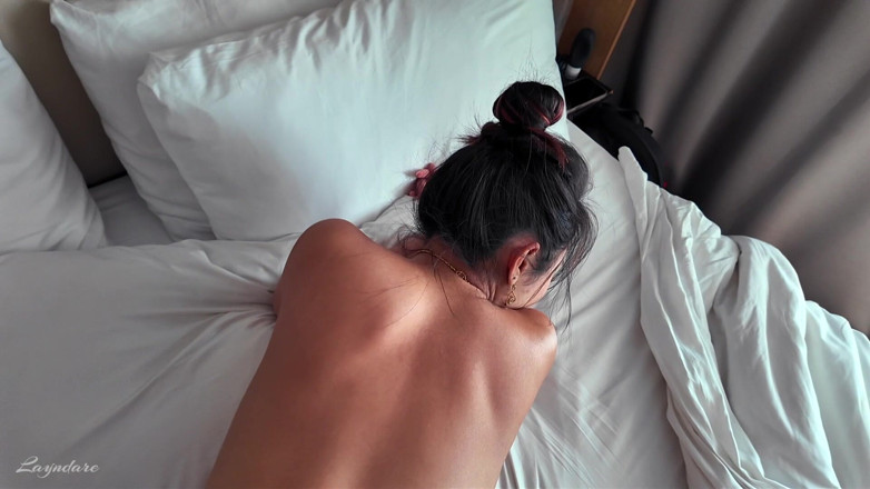 Layndare: 亚洲人妻在游轮阳台上被干 - layndare sextape