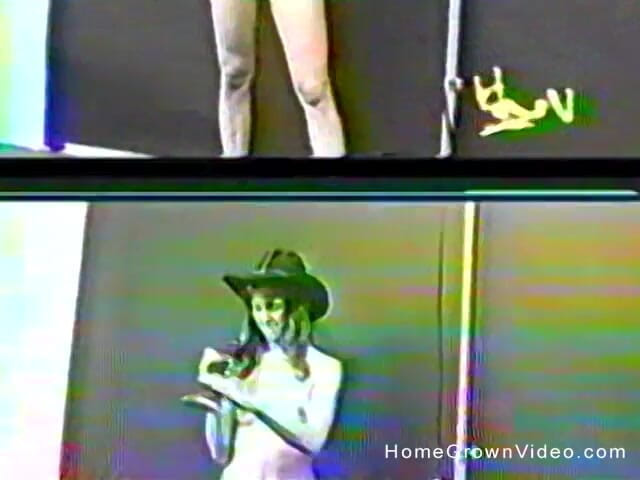 Homegrown Vintage: Таємничі дівчата грають разом