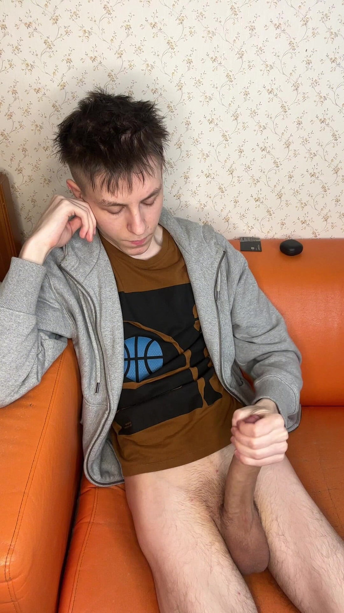 Morflot24: Il cazzo cremoso della 18enne scoppio