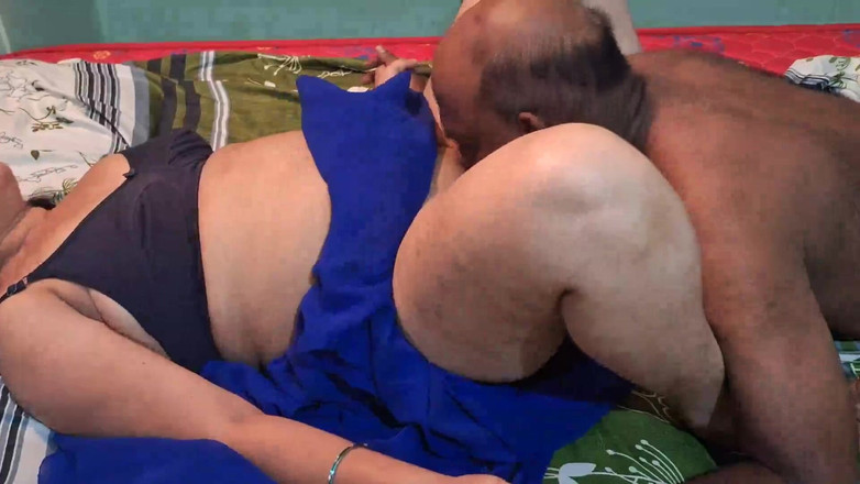 Sexy sindu: Bhabhi seksi saree biru seks hardcore