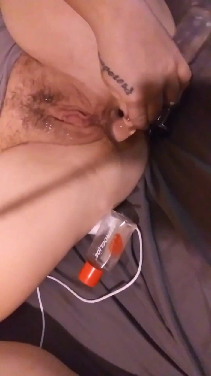 Anal_Angi_Rose: Sudut pandangan pertama pepek berbulu bermain solo