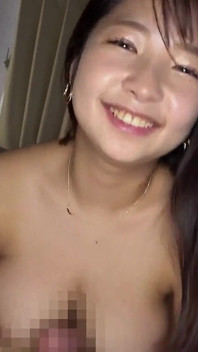 Bagian 2: gadis dengan besar ini dientot sama pacarnya untuk sama pria baru!