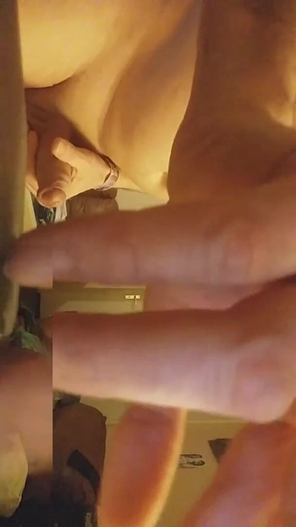 Dutch Masturbator: 클로즈업 자위와 사정