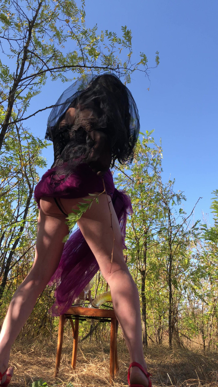 Mesmeriza: Lady Alice (mobiele Weergave 9:16) 10 deel 01